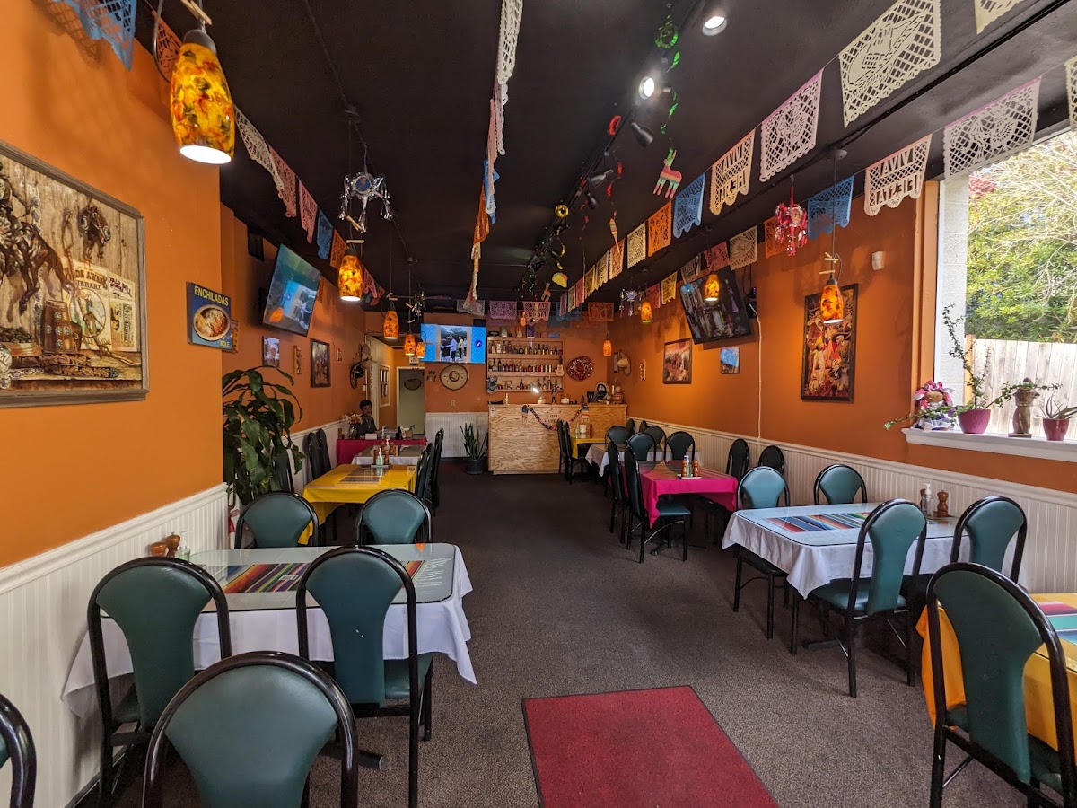 Casa Del Mariachi